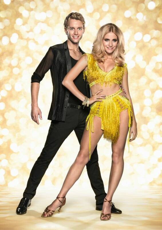 Trent-Whiddon-and-Pixie-Lott-on-Stricly-Come-Dancing