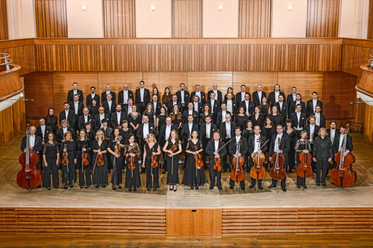 Moravská filharmonie spojila hudbu Bedřicha Smetany, Karla Kovařovice a Antona Brucknera