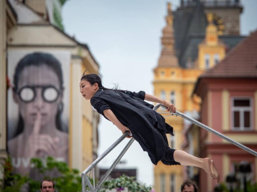 Dvacátá Letní Letná pokračuje v tom nejlepším z českého nového cirkusu